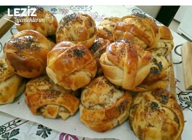 Haşhaşlı Yumak Poğaça