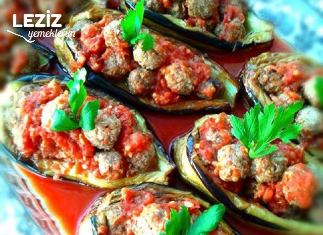 Köfteli Karnıyarık Tarifi