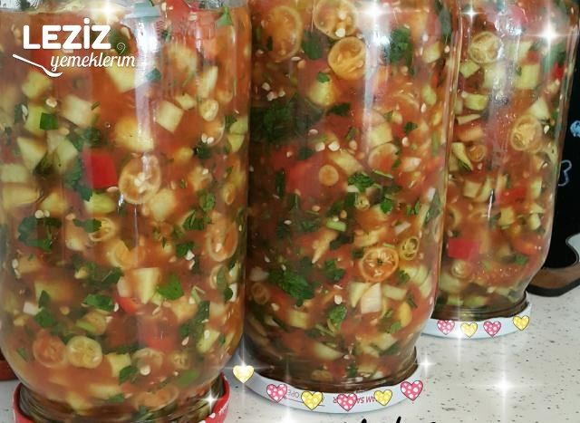 Soslu Otlu Acılı Kıyma Biber Turşusu