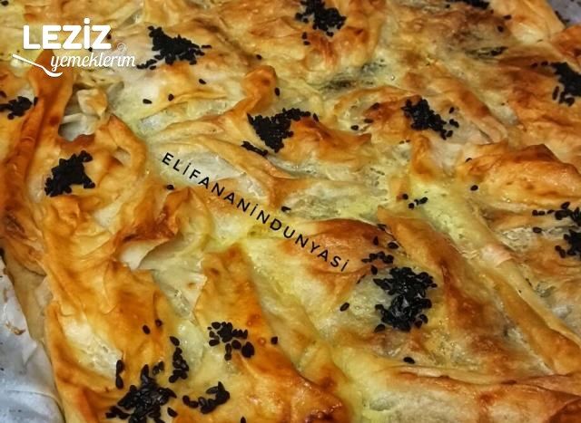 Sodalı Ispanaklı Börek Yapımı