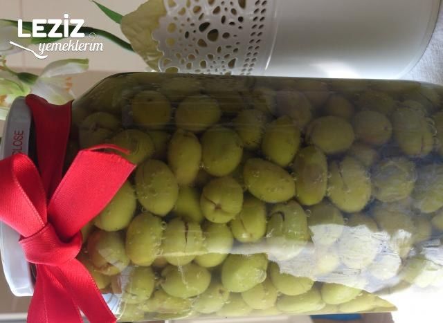 Kırma Yeşil Zeytin Nasıl Yapılır