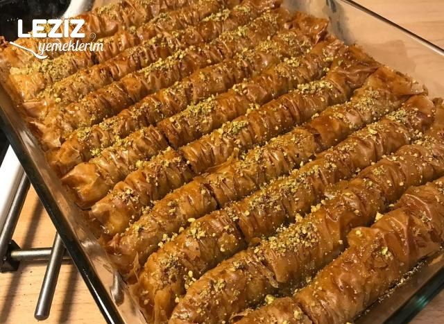 Çıtır Çıtır Fıstıklı Burma Baklava