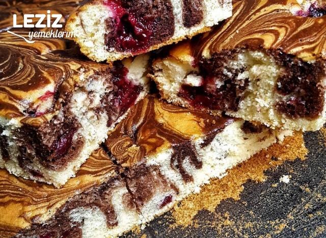 Çikolata Soslu Limonlu Vişneli Ve Kakaolu Kek