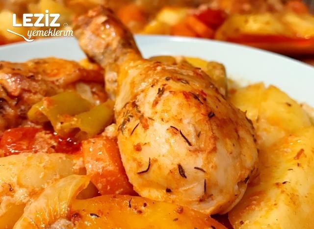 Fırın Poşetinde Harika Soslu Tavuk Baget Ve Patates