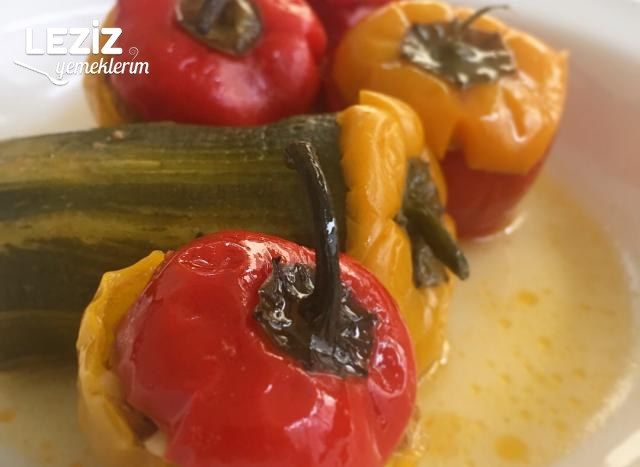 Rengarenk Etli Dolma