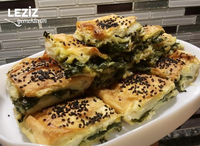 Ispanaklı Börek Tarifi