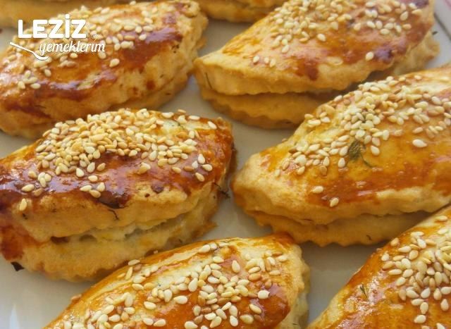 Dereotlu Peynirli Kıyır Poğaça