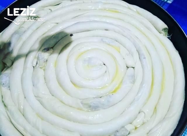 Kıymalı Pırasalı Boşnak Böreği