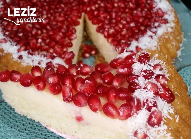 Meyveli Narlı Tart
