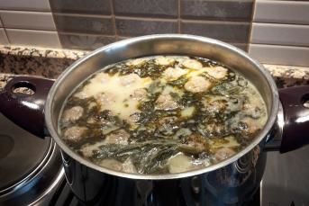 Nar Ekşili Nohutlu Terbiyeli Köfte
