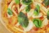 Ev Yapımı Pizza Tarifi (Mayalı Hamur)
