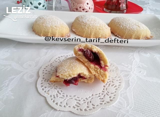 Muhteşem Vişneli Kurabiye