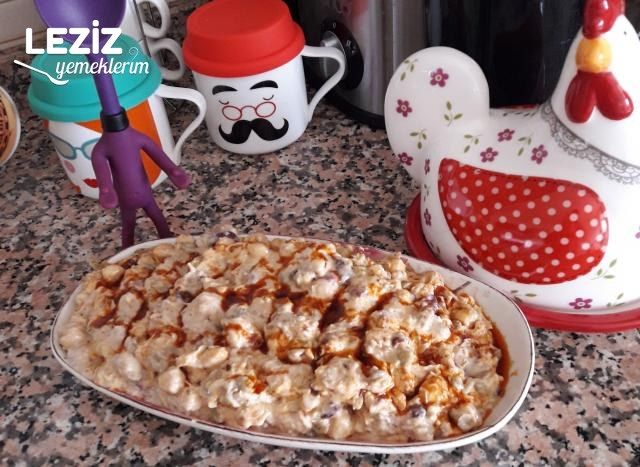 Bakliyatlı (Nohut Mercimek Meksika Fasulyesi) Tavuk Salatası