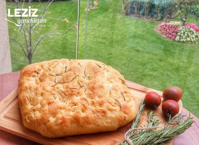 Biberiyeli Kekikli Ekmek