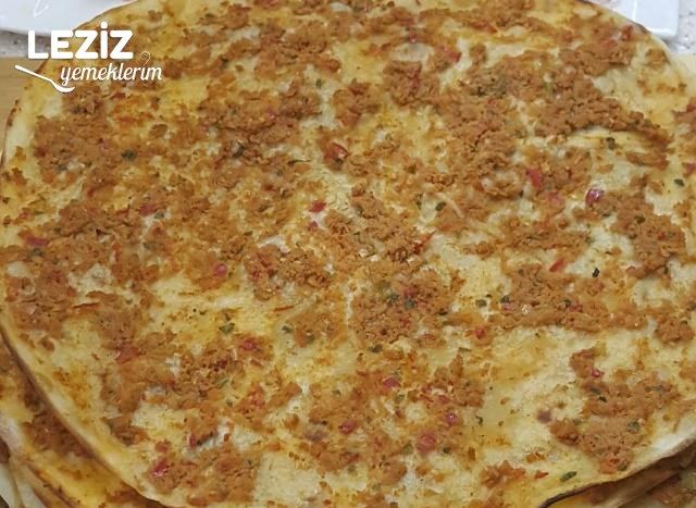 Lahmacun Nasıl Yapılır
