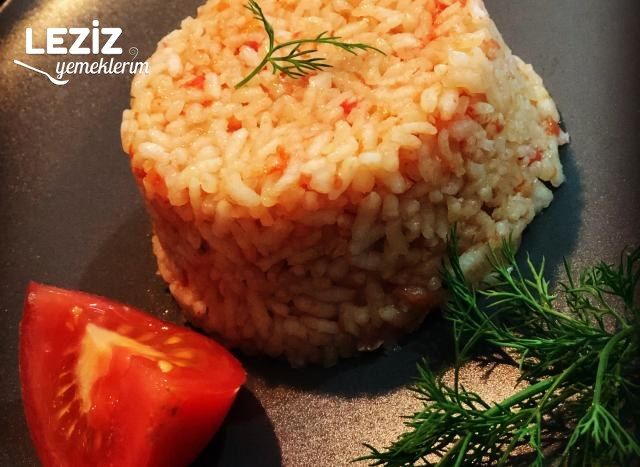 Domatesli Pilav