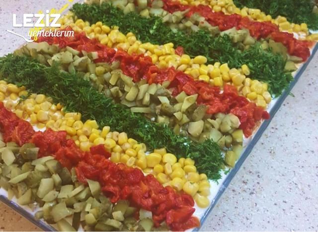 Etimekli Tavuklu Salata