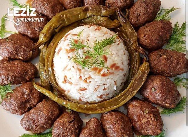 Fırında Köfte Pilav