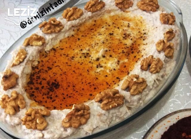Yoğurtlu Tavuk Salatası