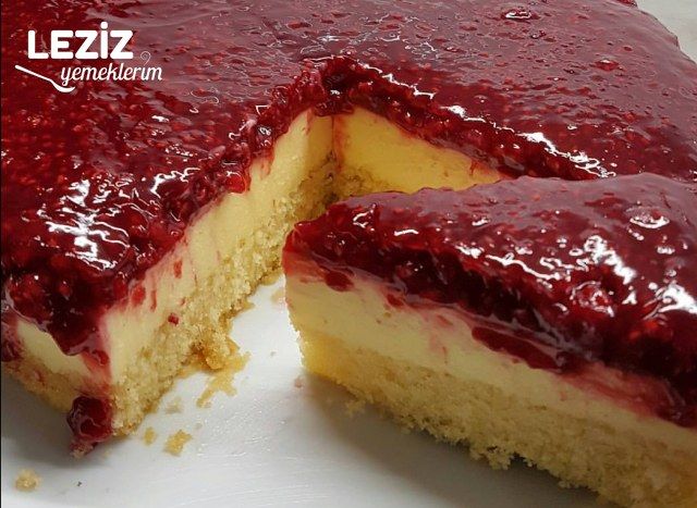 Ekşi Kremalı Ahududu Pasta (Himbeer-schmand Kuchen)
