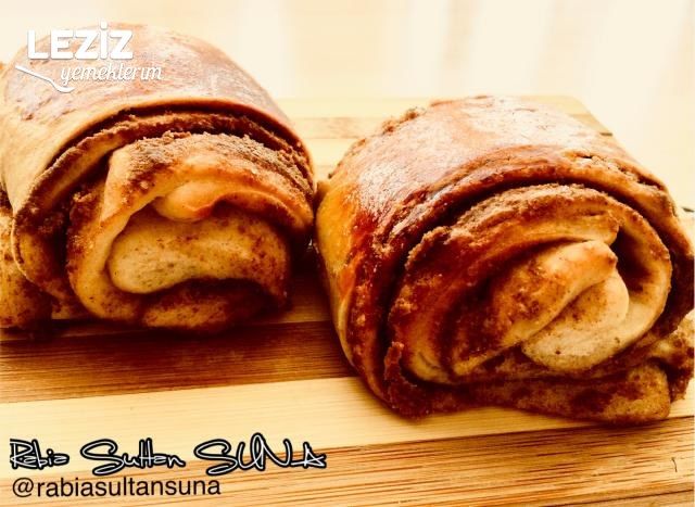 Yumuşacık Ve Tel Tel Açılan Haşhaşlı Poğaça