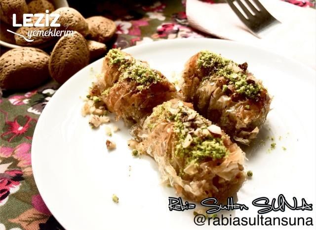 Cevizli Büzgü Baklava