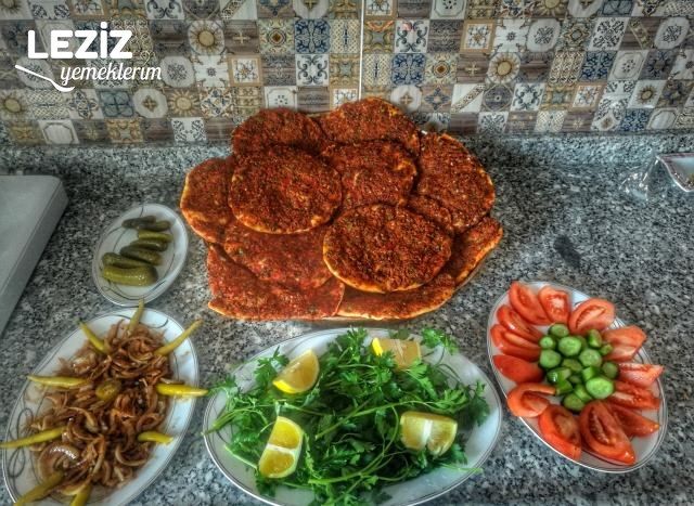 Nefis Ev Yapımı Lahmacun