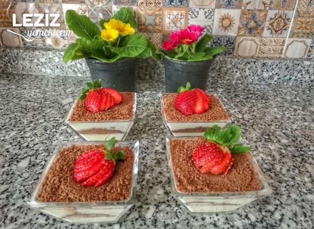 Çilekli Magnolia Yapımı