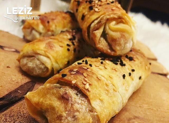 Cevizli Patatesli Börek