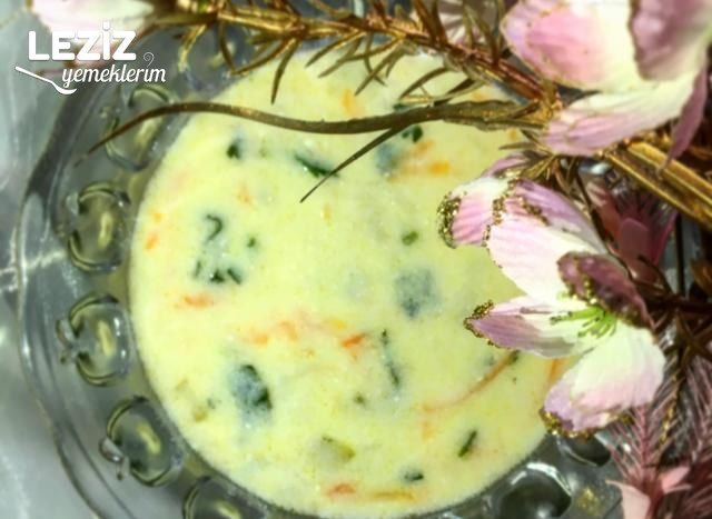 Yoğurtlu Kereviz Çorbası