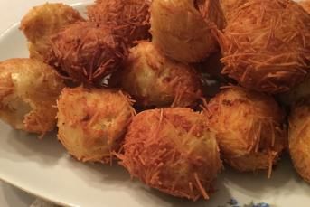 Tel Şehriyeli Patates Köftesi