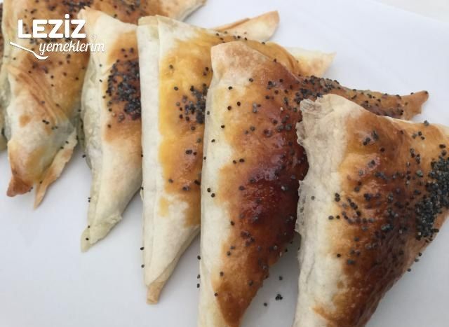 Ispanaklı Peynirli Ve De Sodalı Muska Börek