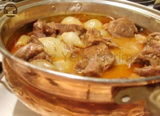 Soğan Yahnisi (Papaz Yahnisi)