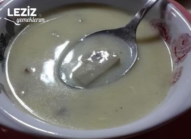 Terbiyeli Mantar Çorbası