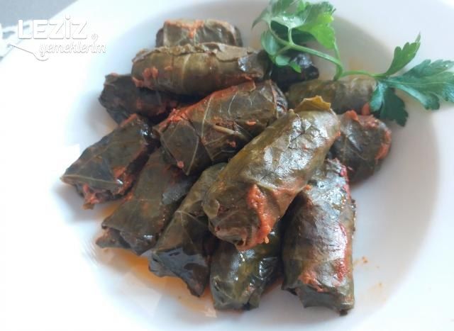 Kara Lahana Dolması