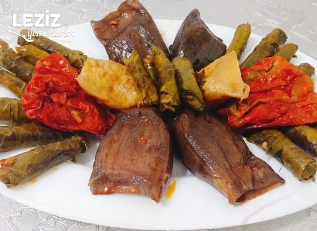 Nefis Karışık Kuru Dolma Tarifi