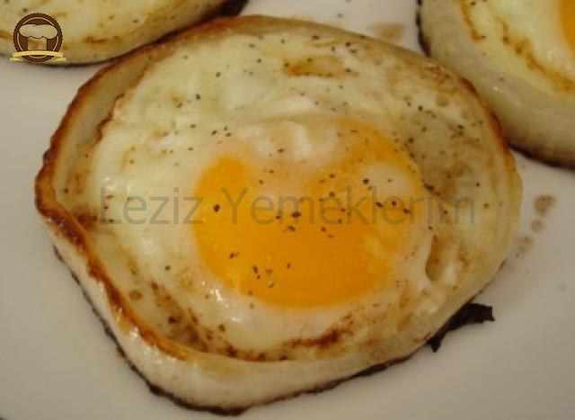 Soğan Halkasında Yumurta