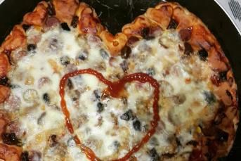 Kalp Pizza