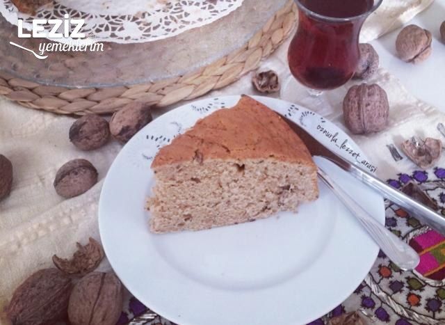 Çaylı Cevizli Kek