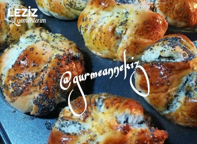 Mavi Haşhaşlı Çörek