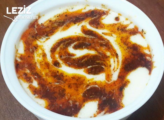 Nohutlu Yoğurt Çorbası