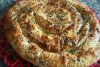 3 Yufkadan Pratik Ispanaklı Peynirli Börek