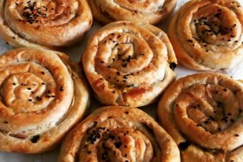 Gül Börek