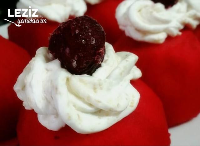 Kremalı Elma Tatlısı