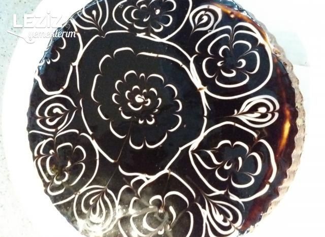 Çikolatalı Tart Kek Tarifi