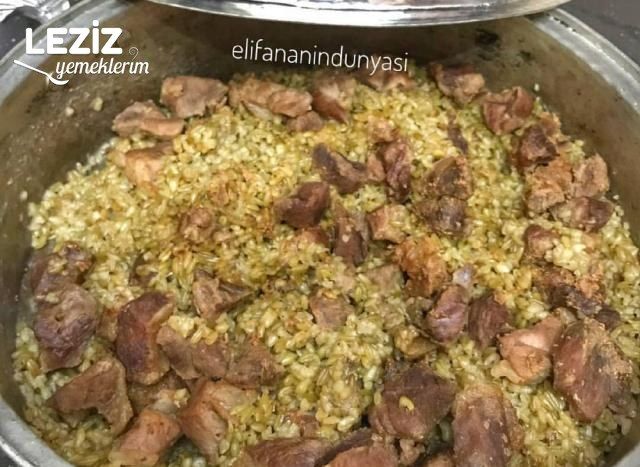 Kavurmalı Firik Pilavı