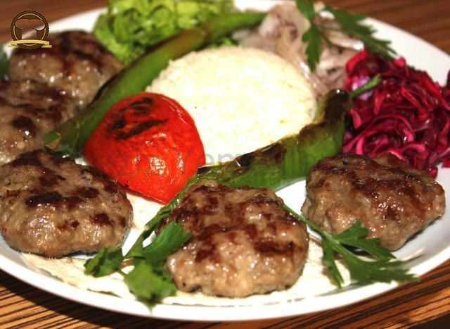 Acılı Izgara Köfte