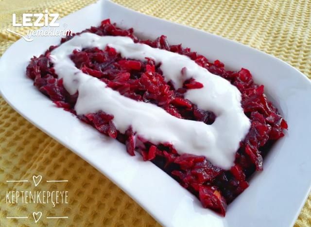 Yoğurtlu Kırmızı Pancar Salatası