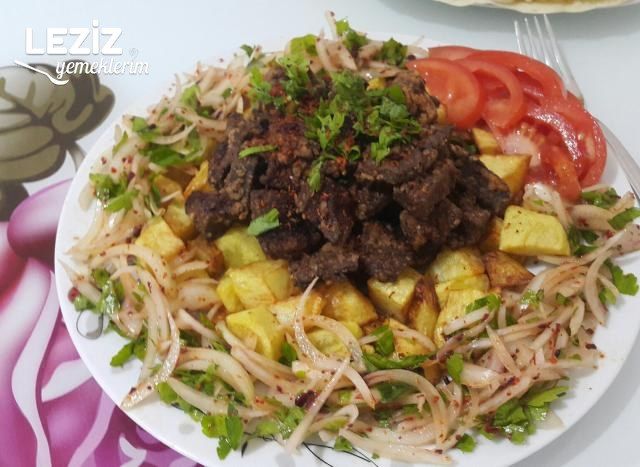 Arnavut Ciğeri (Sumaklı Soğan İle)