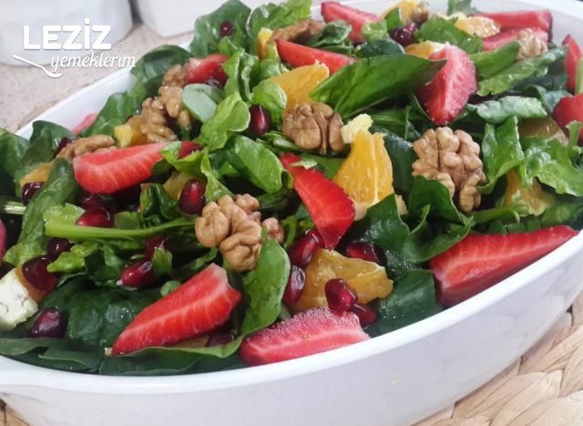 Meyveli Bebek Ispanak Salatası